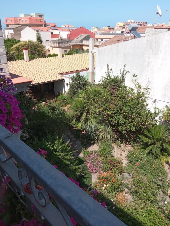 Bed and Breakfast A Casa Di Gi Porto Torres Exterior foto